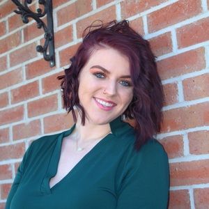 Meet your Posher, Kaylie